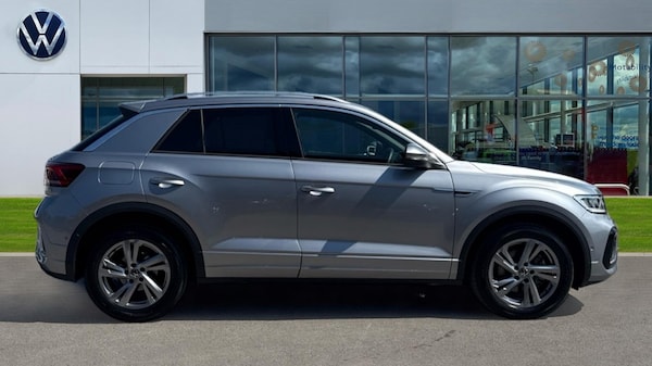 Used Volkswagen T-Roc 2024 for sale - 76190949: Photo 4
