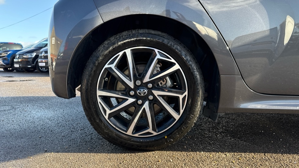 Used Toyota Yaris 2021 for sale - 76552571: Photo 19