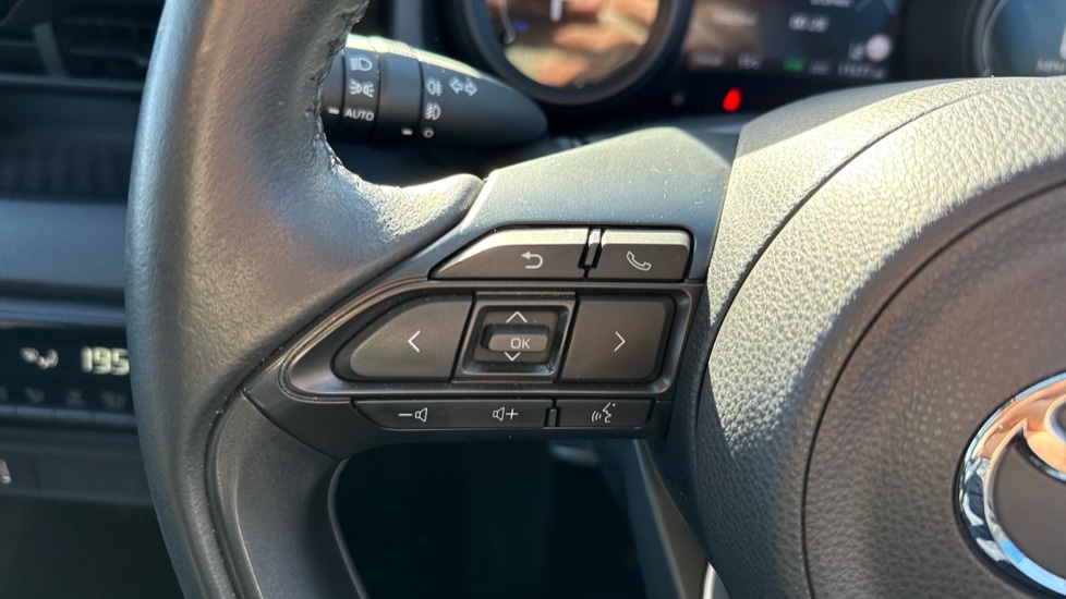 Used Toyota Yaris 2021 for sale - 76552571: Photo 23