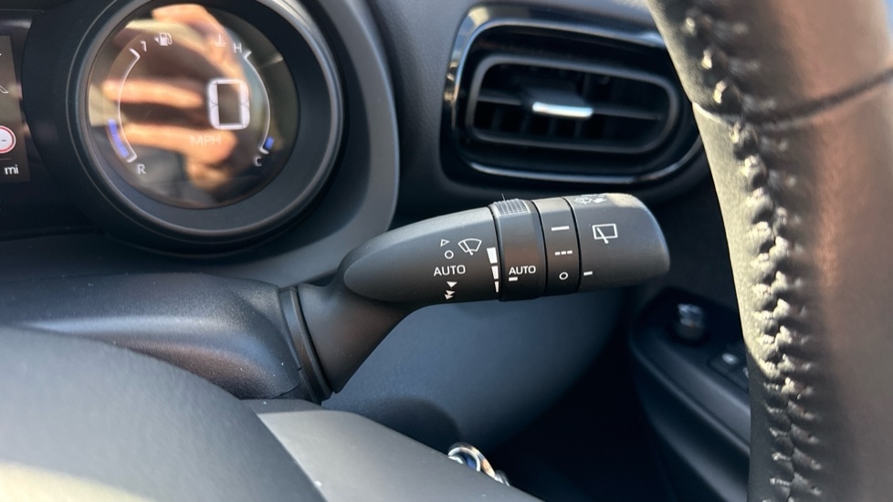 Used Toyota Yaris 2021 for sale - 76552571: Photo 24