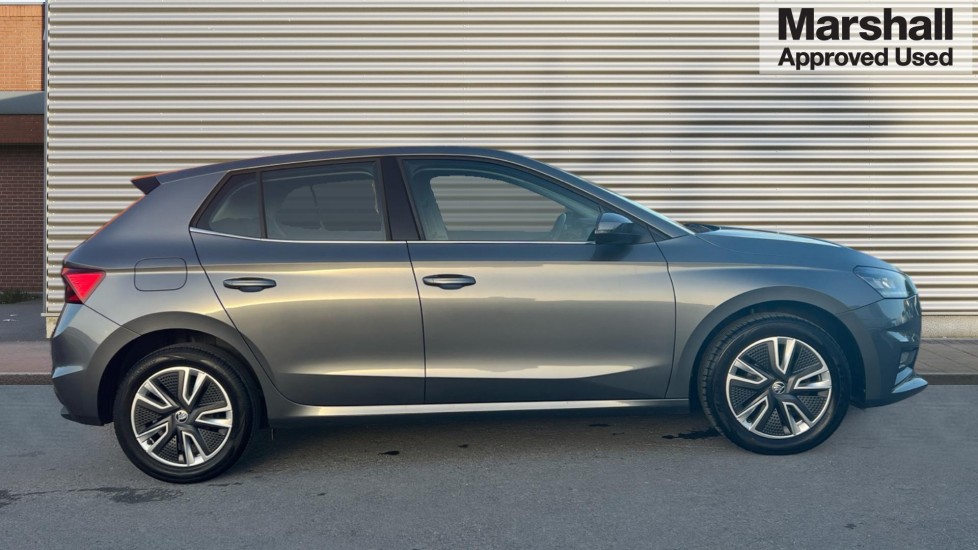 Used Skoda Fabia 2022 for sale - 76874779: Photo 2