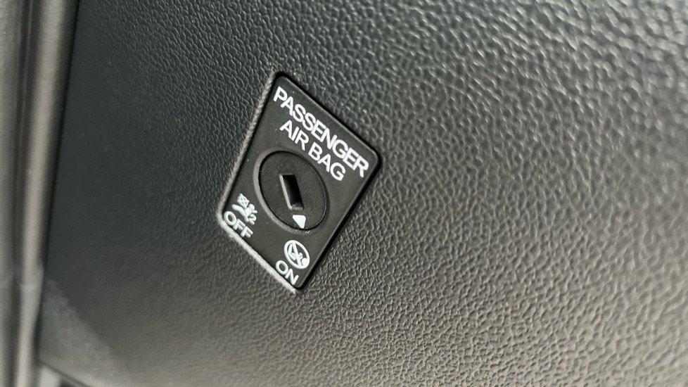 Used Volkswagen T-Roc 2024 for sale - 76479732: Photo 26