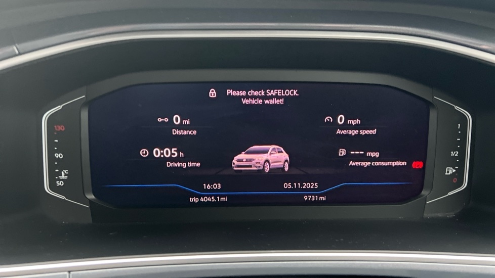 Used Volkswagen T-Roc 2024 for sale - 76479732: Photo 33