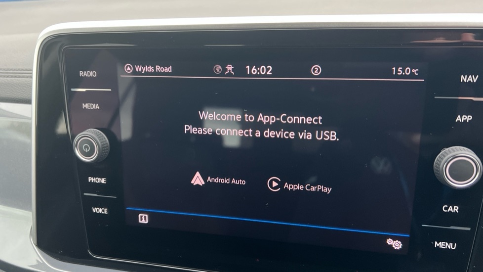 Used Volkswagen T-Roc 2024 for sale - 76479732: Photo 34