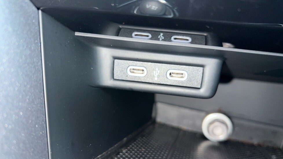 Used Volkswagen T-Roc 2024 for sale - 76479732: Photo 36