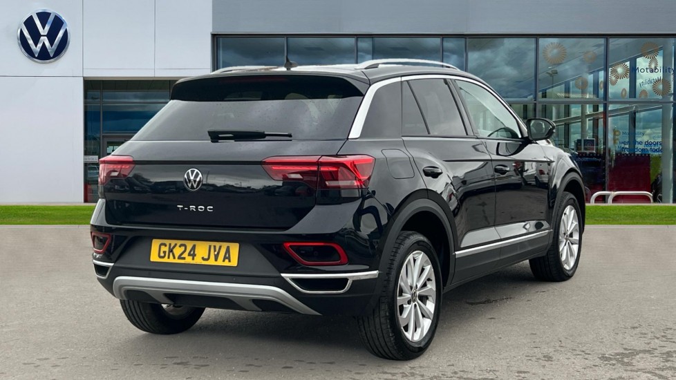 Used Volkswagen T-Roc 2024 for sale - 76479732: Photo 8