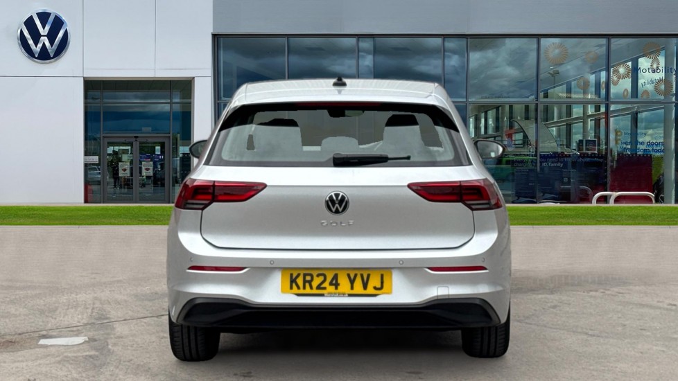 Used Volkswagen Golf 2024 for sale - 76870355: Photo 11