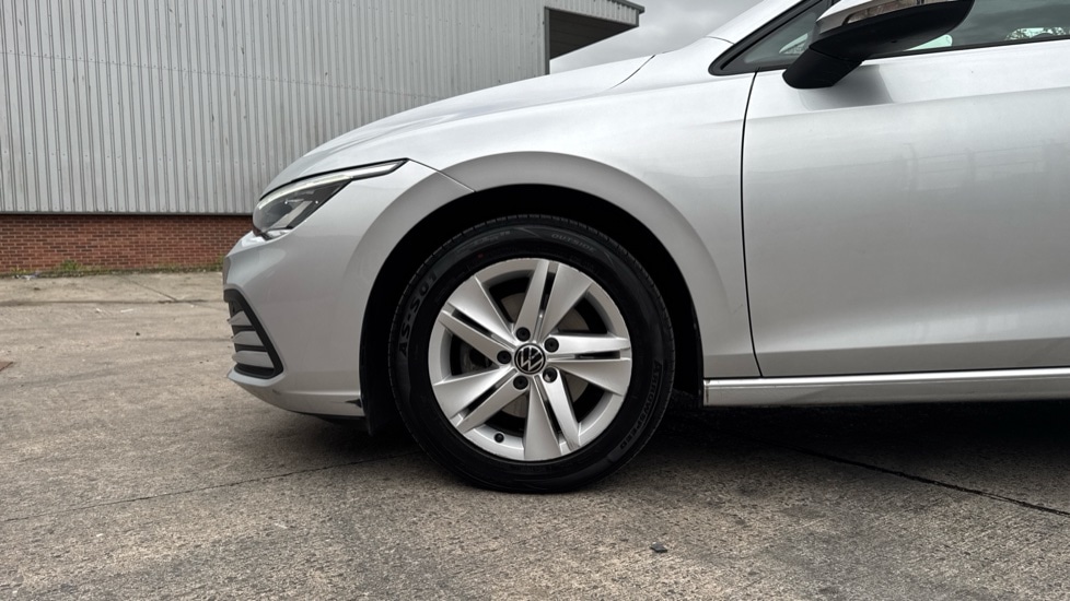 Used Volkswagen Golf 2024 for sale - 76870355: Photo 18