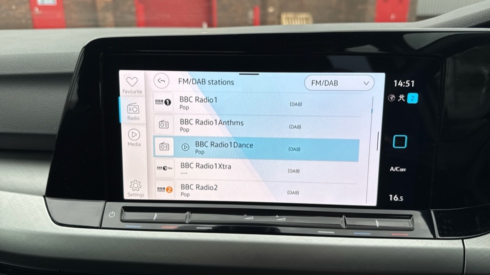 Used Volkswagen Golf 2024 for sale - 76870355: Photo 24