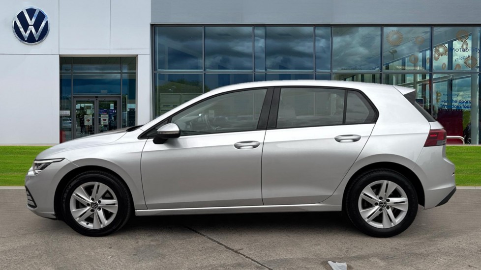 Used Volkswagen Golf 2024 for sale - 76870355: Photo 9