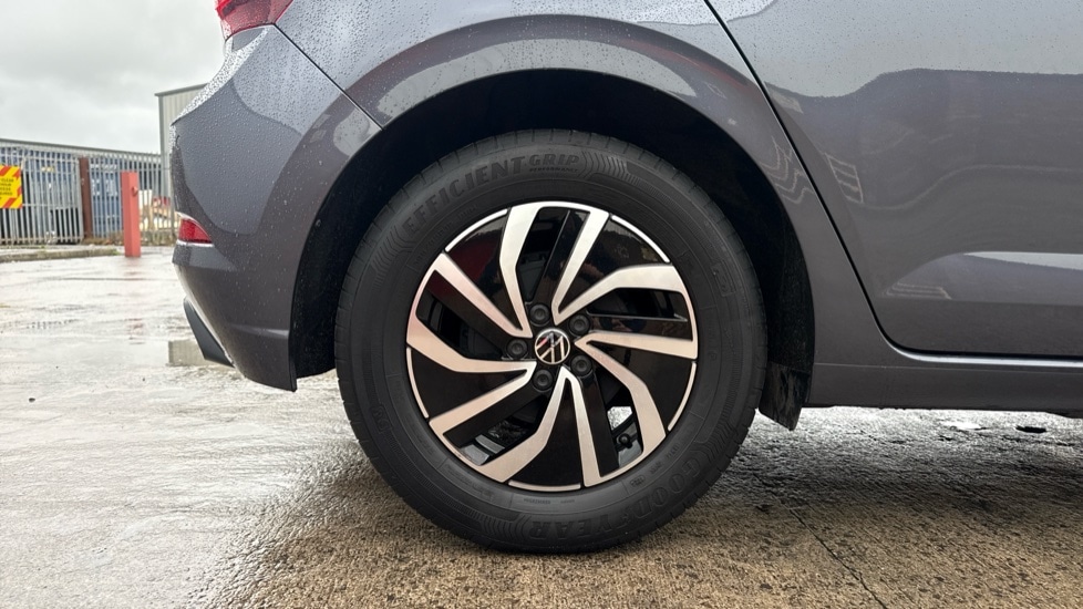 Used Volkswagen Polo 2024 for sale - 76873540: Photo 20