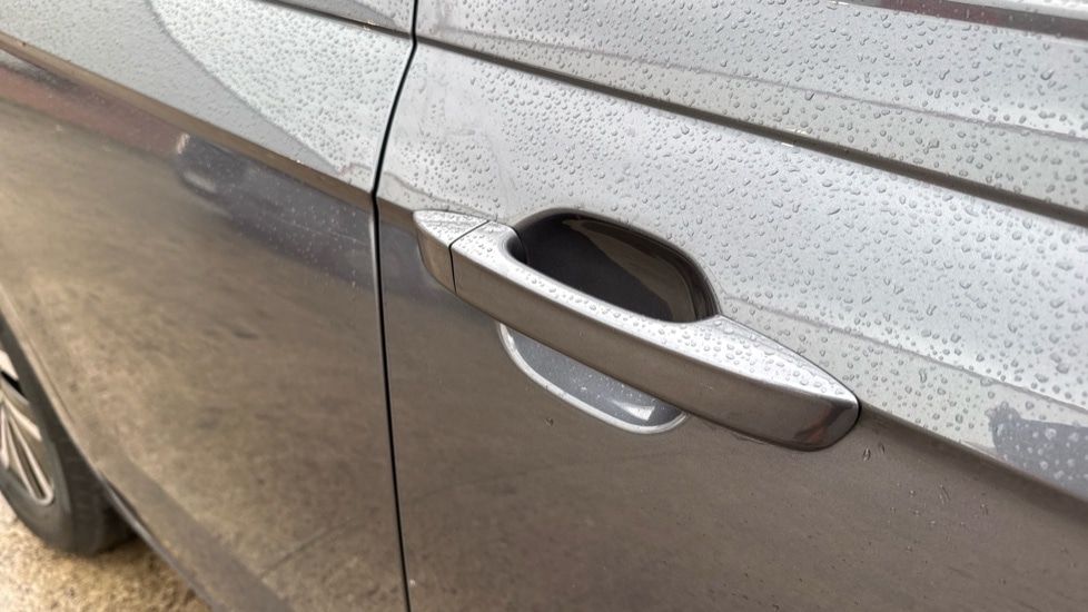 Used Volkswagen Polo 2024 for sale - 76873540: Photo 24