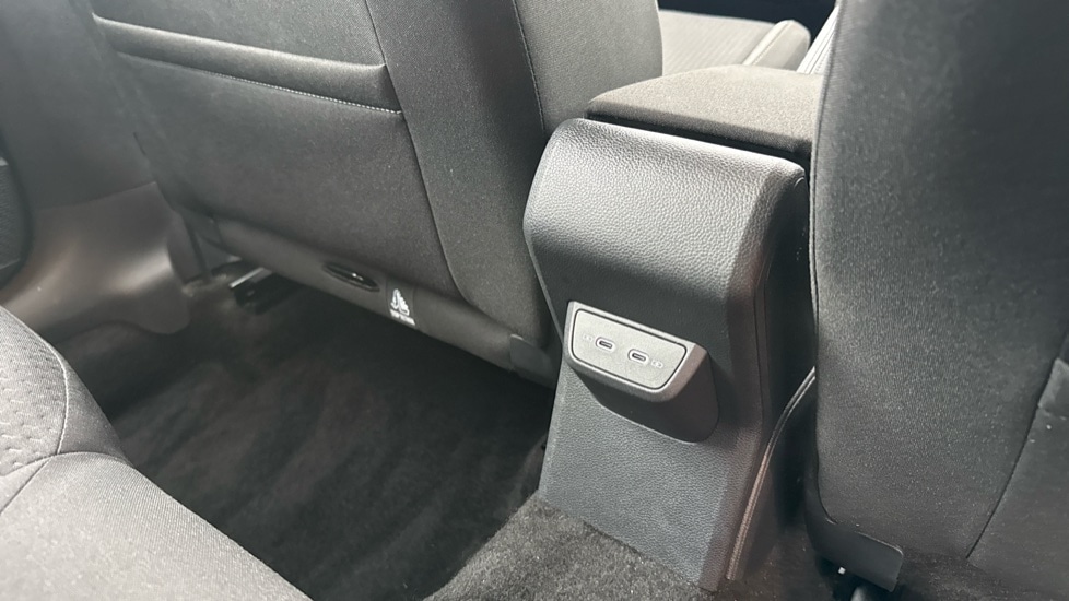 Used Volkswagen Polo 2024 for sale - 76873540: Photo 32