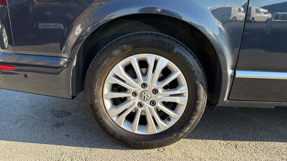 Used Volkswagen Caravelle 2020 for sale - 76691500: Photo 5