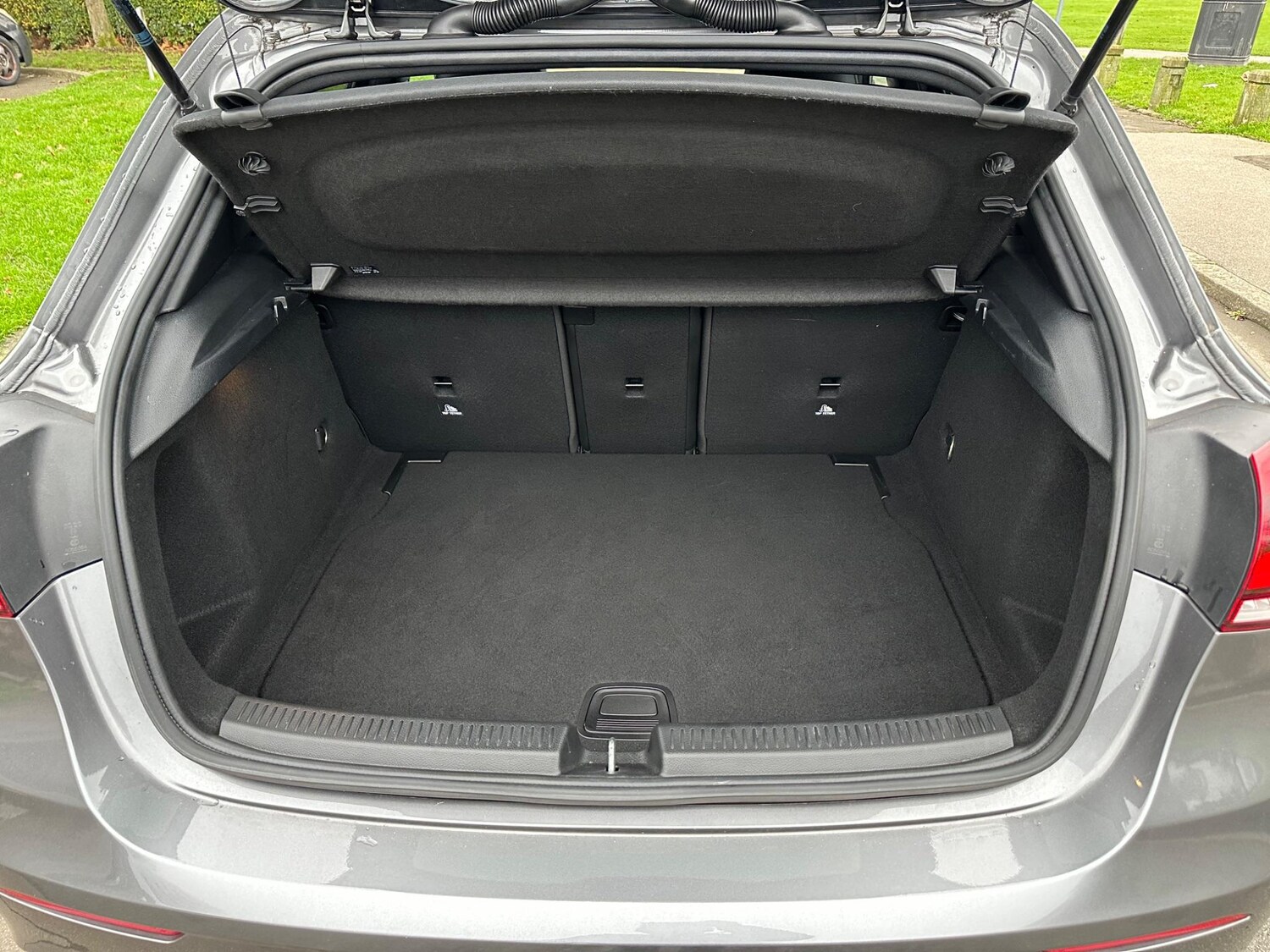 Vehicle 28