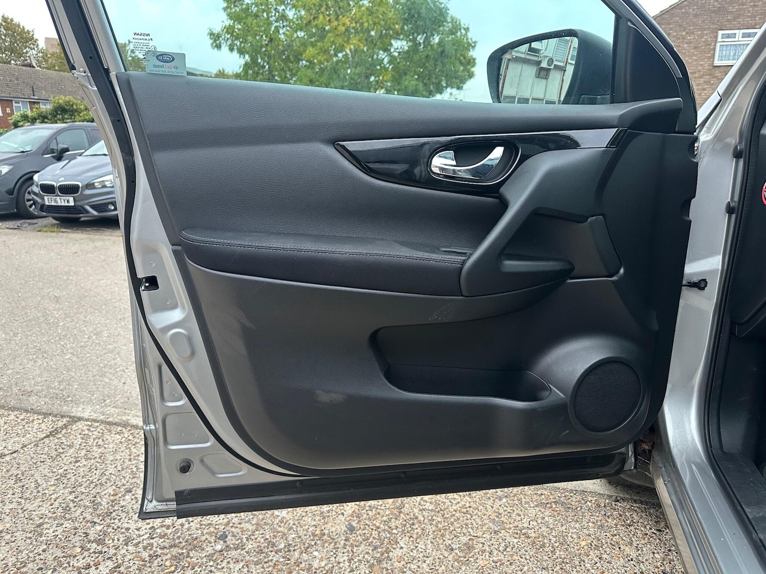 Used Nissan Qashqai 2015 for sale - 76316046: Photo 11