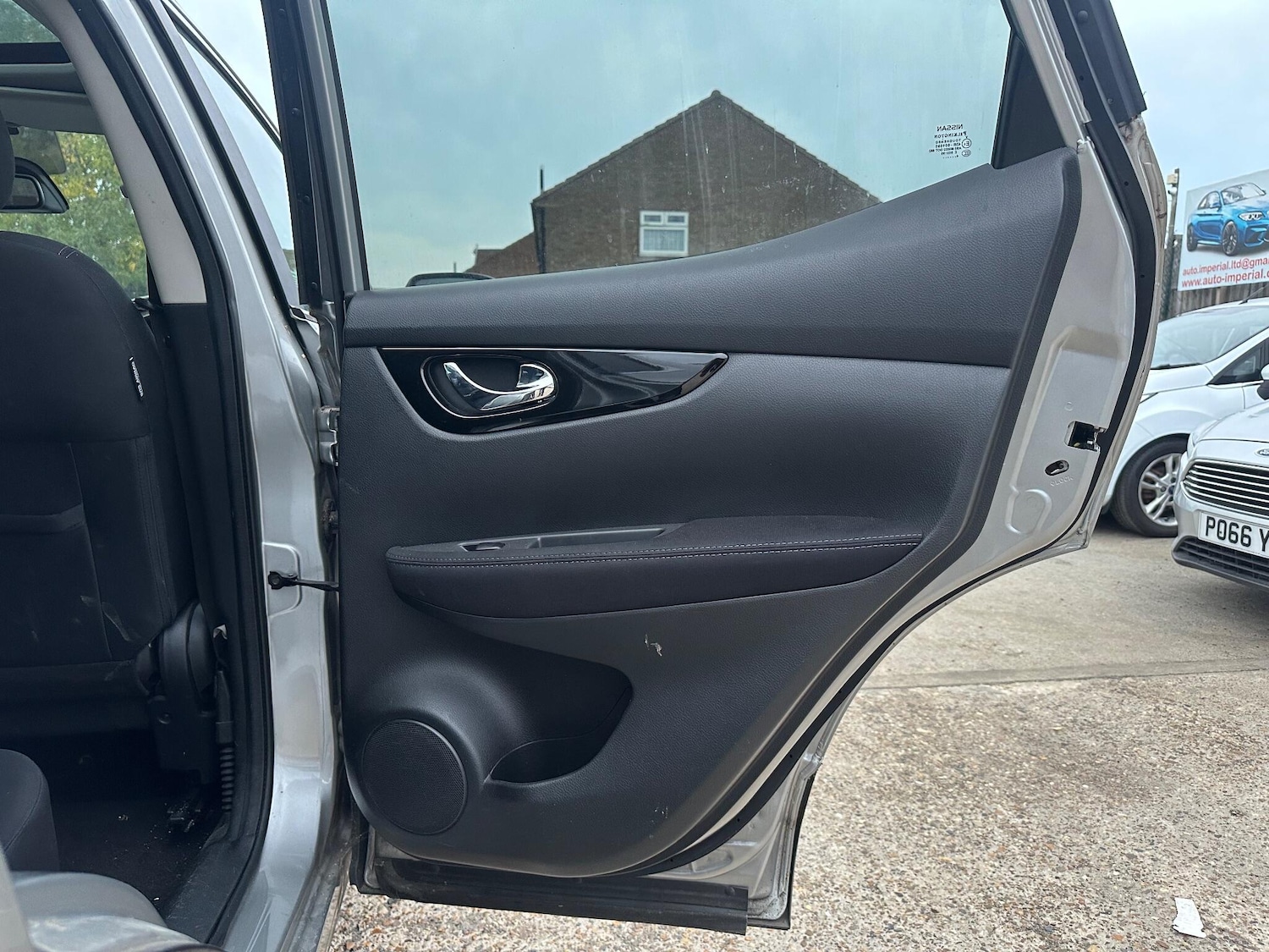 Used Nissan Qashqai 2015 for sale - 76316046: Photo 15