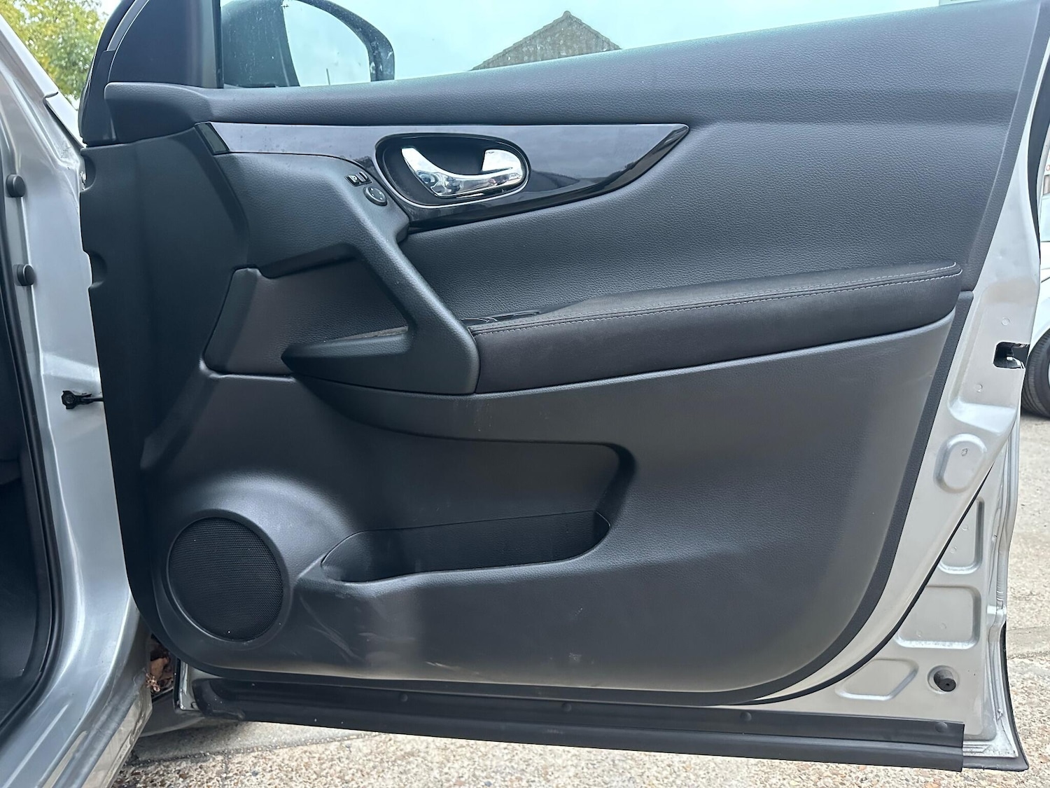 Used Nissan Qashqai 2015 for sale - 76316046: Photo 18