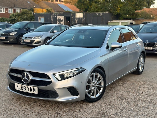 Used Mercedes-Benz A-Class 2019 for sale - 76250713: Photo 1