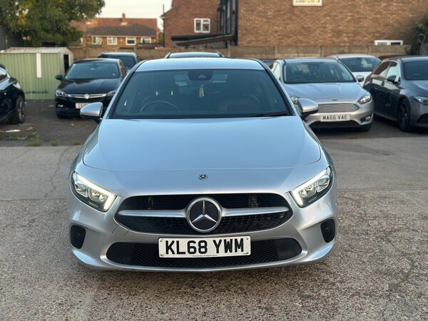 Used Mercedes-Benz A-Class 2019 for sale - 76250713: Photo 2