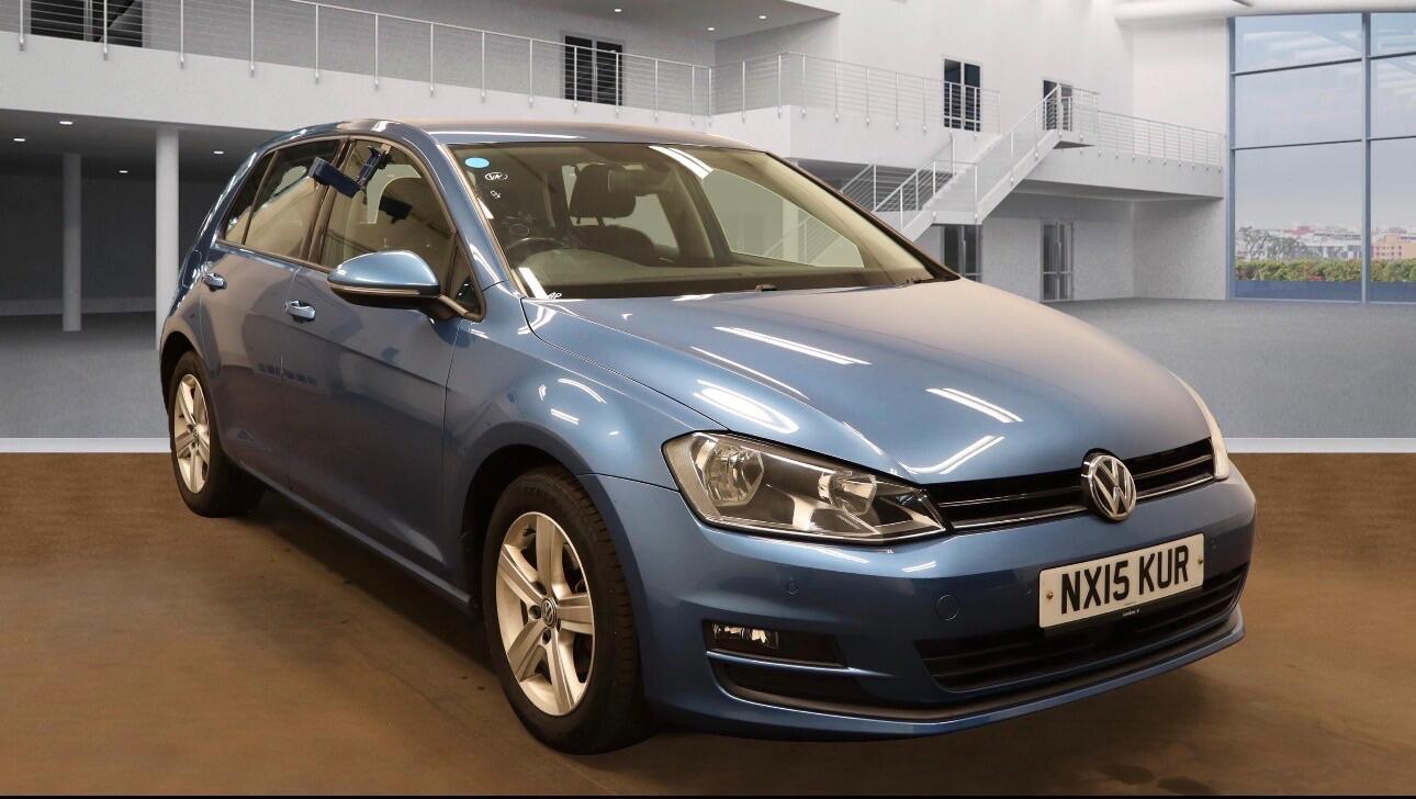 Used Volkswagen Golf 2015 for sale - 76324516: Photo 2