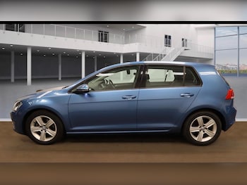 Used Volkswagen Golf 2015 for sale - 76324516: Photo