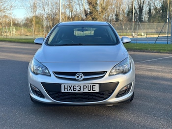 Used Vauxhall Astra 2013 for sale - 75730681: Photo