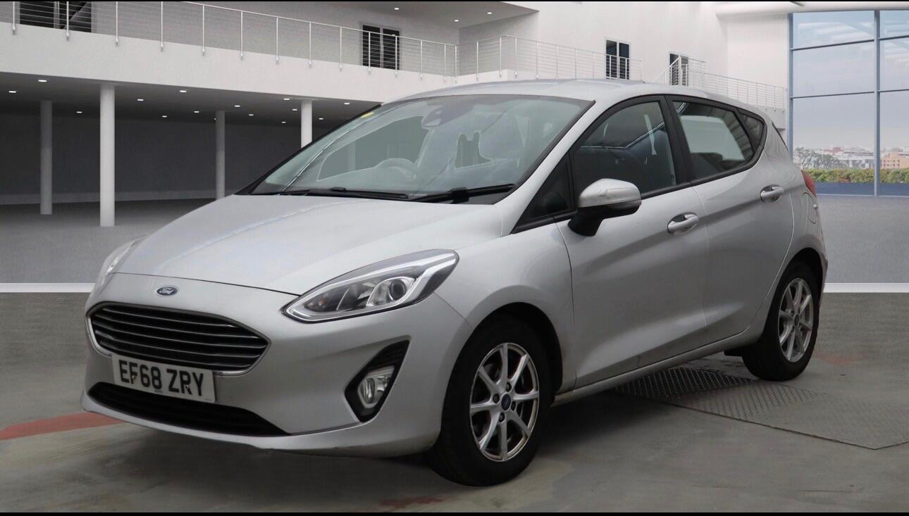 Used Ford Fiesta 2018 for sale - 76412655: Photo 2