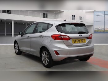 Used Ford Fiesta 2018 for sale - 76412655: Photo