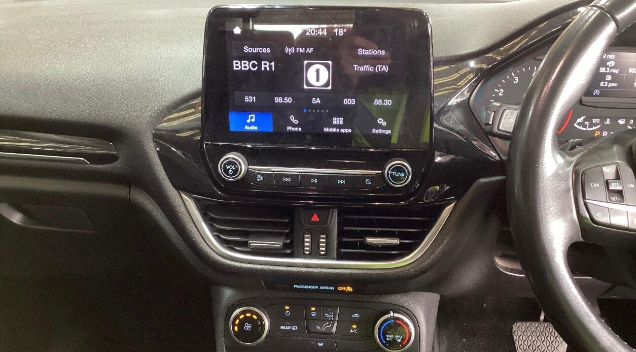 Used Ford Fiesta 2018 for sale - 76412655: Photo 9