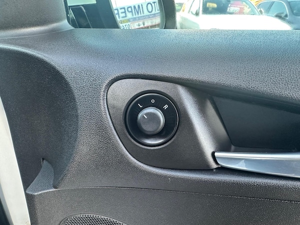 Used Vauxhall ADAM 2014 for sale - 75730653: Photo 25