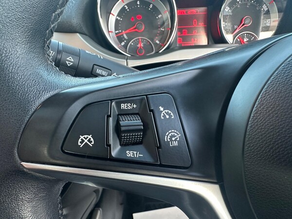 Used Vauxhall ADAM 2014 for sale - 75730653: Photo 29