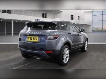Used Land Rover Range Rover Evoque 2015 for sale - 76441869: Photo