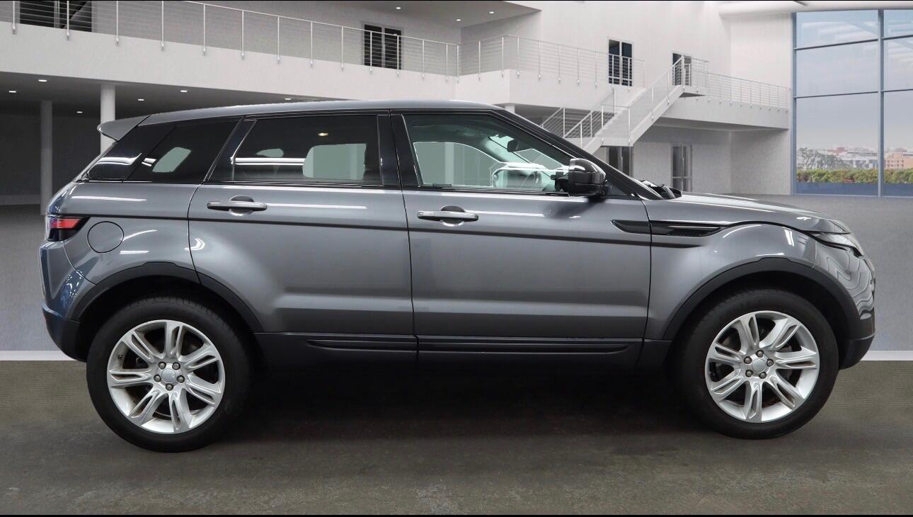 Used Land Rover Range Rover Evoque 2015 for sale - 76441869: Photo 5