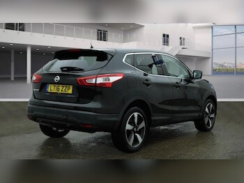 Used Nissan Qashqai 2016 for sale - 76477476: Photo