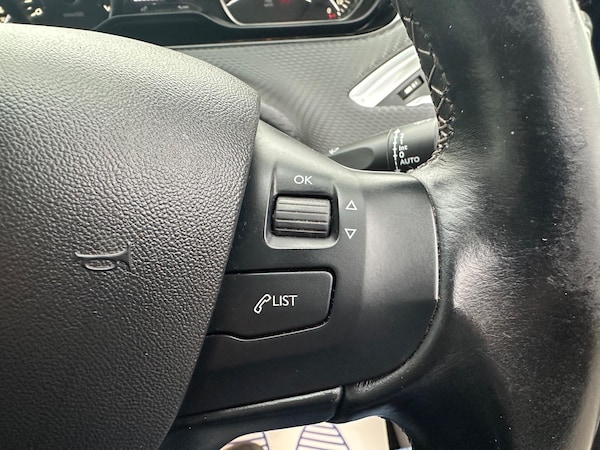 Used Peugeot 208 2019 for sale - 75730677: Photo 29