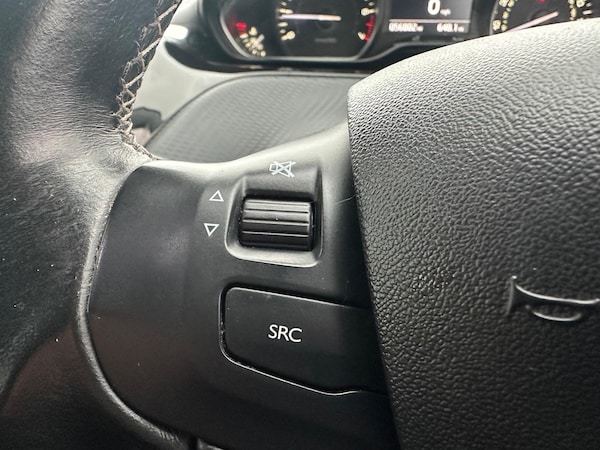 Used Peugeot 208 2019 for sale - 75730677: Photo 30