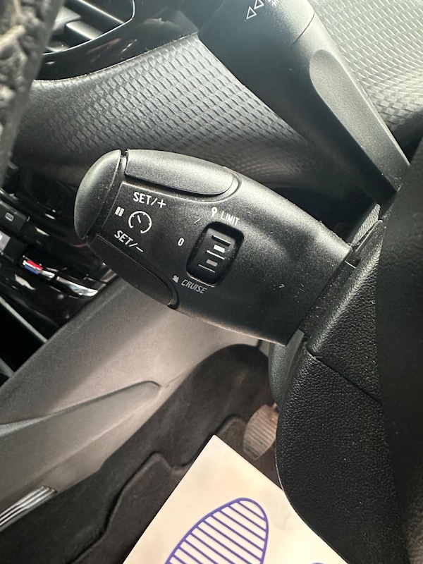 Used Peugeot 208 2019 for sale - 75730677: Photo 33