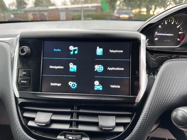 Used Peugeot 208 2019 for sale - 75730677: Photo 37