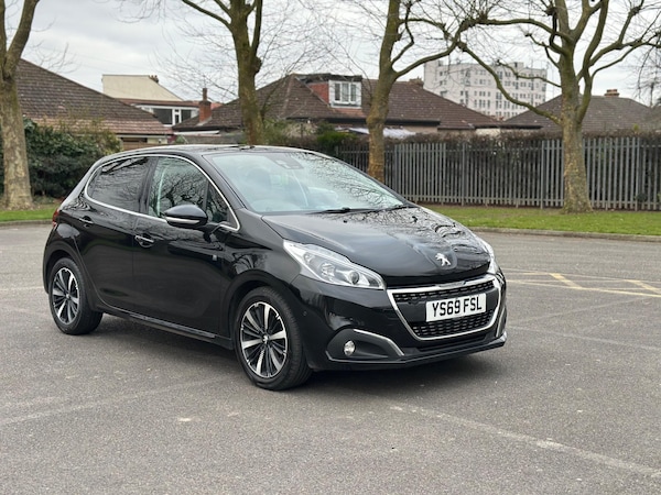 Used Peugeot 208 2019 for sale - 75730677: Photo 5