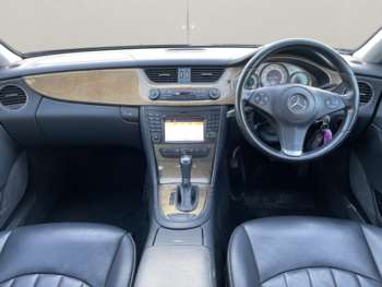 Used Mercedes-Benz CLS 2010 for sale - 73852874: Photo