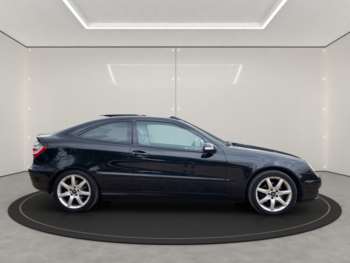 Used Mercedes-Benz C-Class 2008 for sale - 74898410: Photo