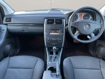 Used Mercedes-Benz B-Class 2010 for sale - 73852677: Photo
