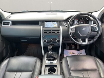 Used Land Rover Discovery Sport 2017 for sale - 75251001: Photo
