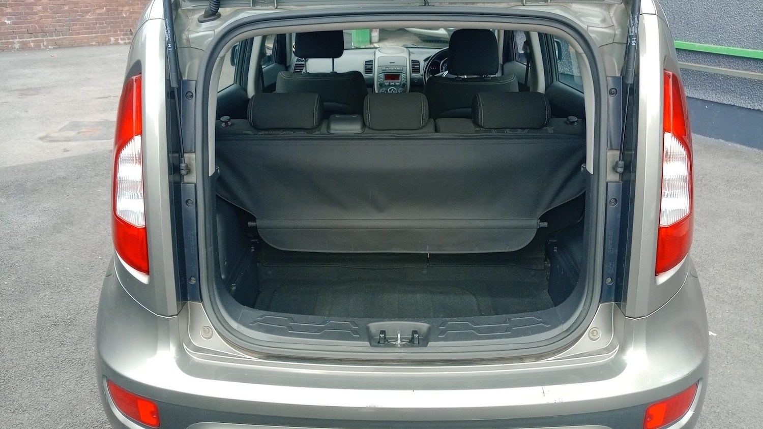 Vehicle 23