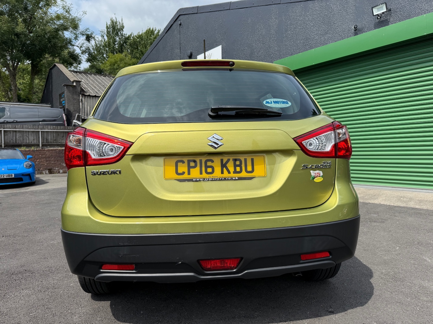 Vehicle 5