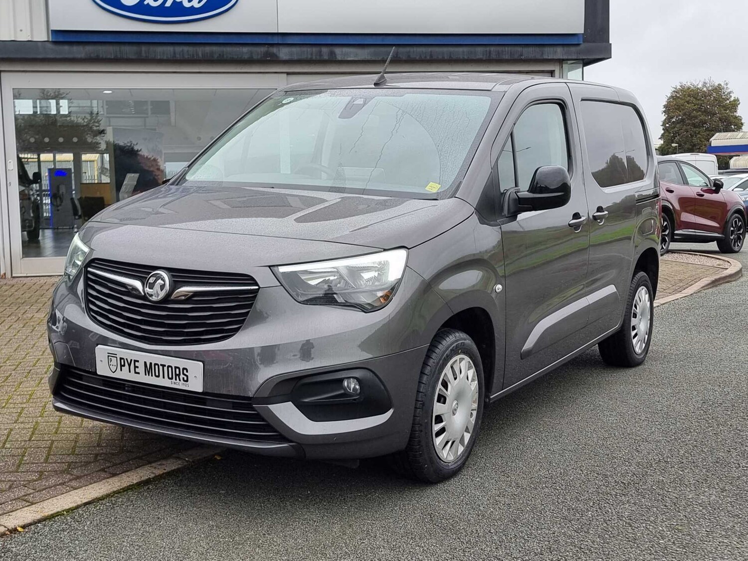 Used Vauxhall Combo 2023 for sale - 76466535: Photo 3