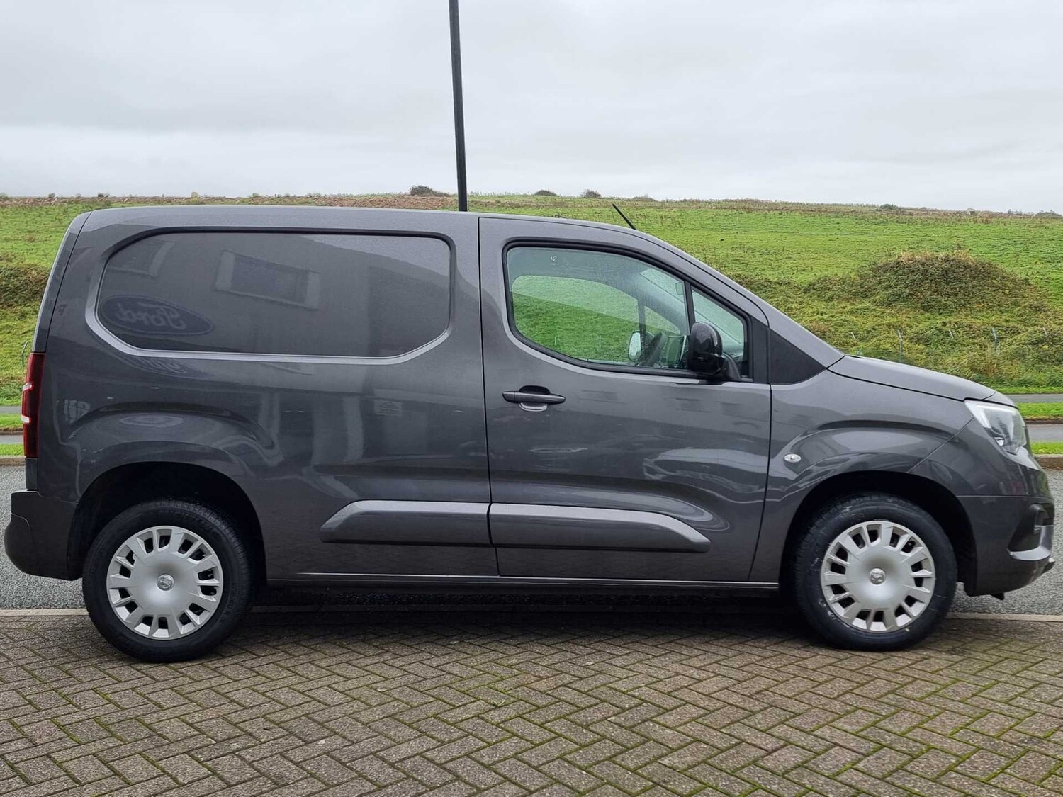 Used Vauxhall Combo 2023 for sale - 76466535: Photo 8