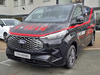 Used Ford Transit Custom 2024 for sale - 76927892: Photo