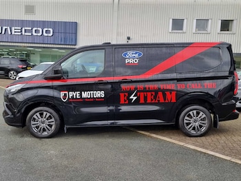 Used Ford Transit Custom 2024 for sale - 76927892: Photo